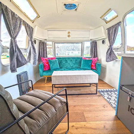 Vinyl Campground Paso Robles Exterior photo