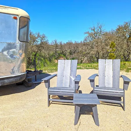Vinyl Campground Paso Robles Exterior photo